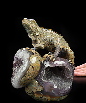 8.1" Dinosaur Egg Agate Hand Carved Crystal Lizard Sculpture, Crystal Healing