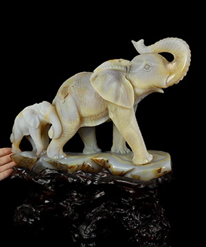 Trunk Twine- 8.7LB, 12.0" Agate Hand Carved Crystal Elephant Sculpture, Crystal Healing