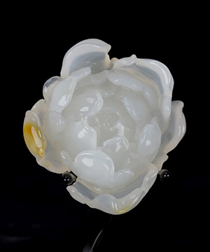 2.2" Agate Hand Carved Crystal Peony Sculpture, Crystal Healing